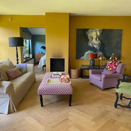 Studio Annabelle Villa *